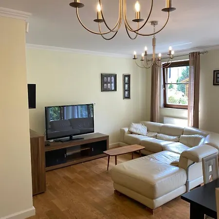 Luksusowy Apartament Z Ogrodem Blisko Plazy Appartamento
